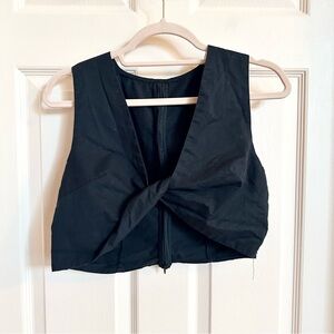 Black commense crop top